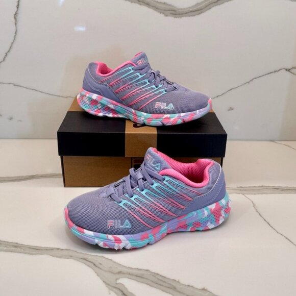 Girls' Fila Wanderun 2 Mashup Bungee Running Shoes, Size 2 - Picture 1 of 8